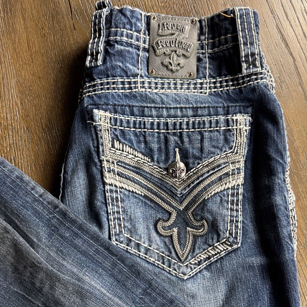 ROCK REVIVAL™️ 'Remedy' Relaxed Fit Men's Dark Blue Jeans Sz 34x31